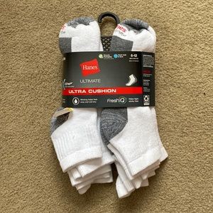 Hanes Ultimate Cushion 6-12 Men’s Shoe Size